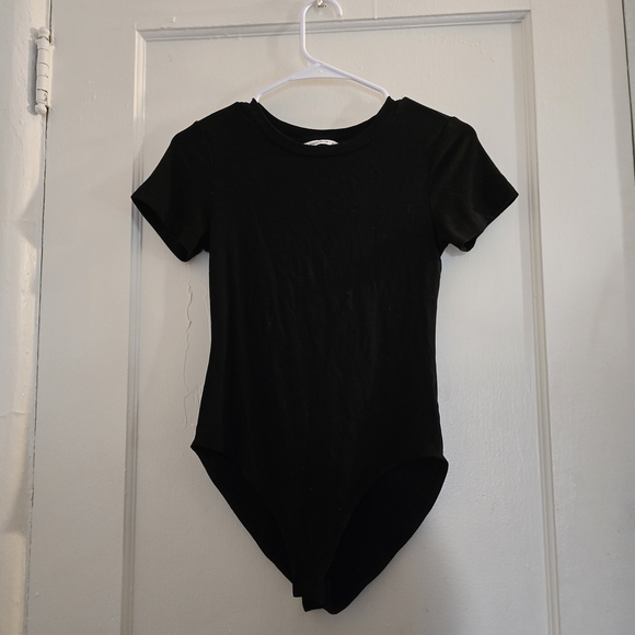 Mangopop Tops - Classic Black Bodysuit